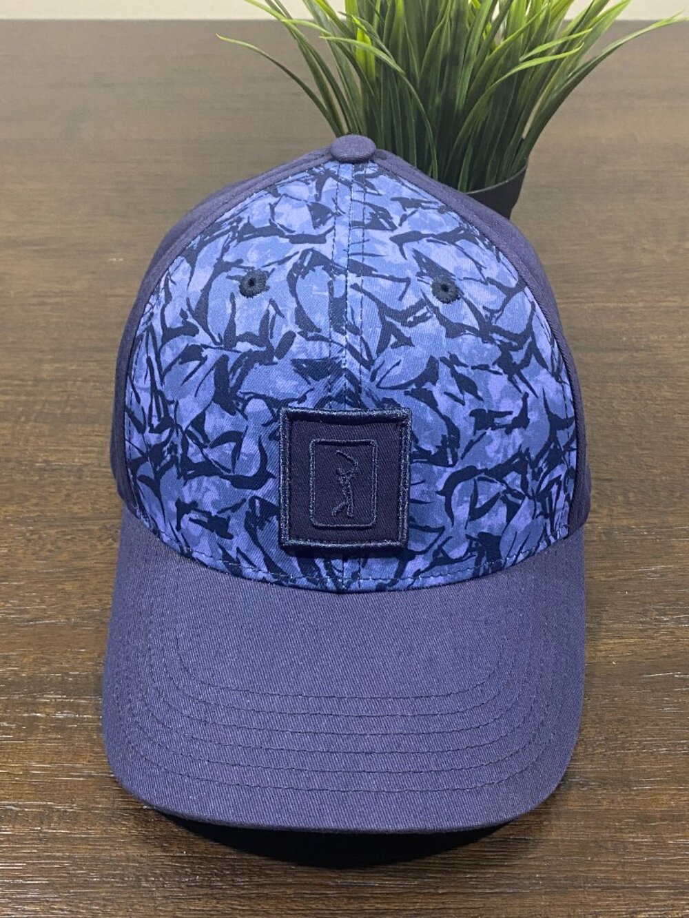 PGA Tour Pro Series Black Abstract Leaf Adjustable Strapback Cap Hat